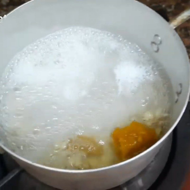 Step 2 Simmer pumpkin and lotus seeds for Pumpkin and Lotus Seed Milk for babies