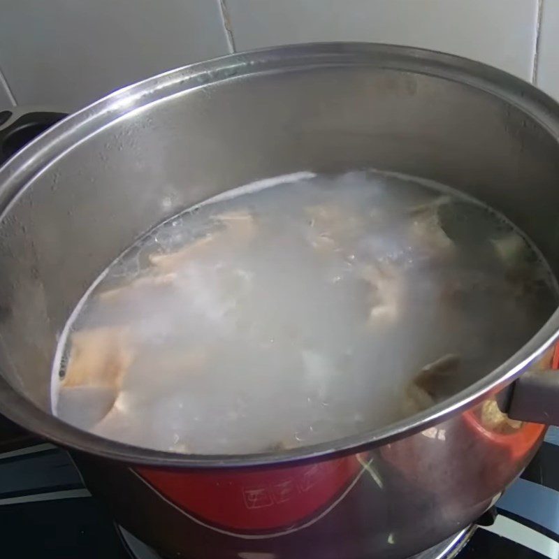 Step 3 Pork Leg Stew Pork leg stew with banana flower