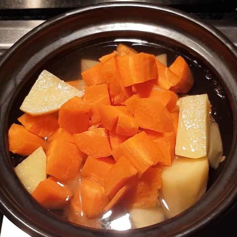 Step 2 Simmer potatoes, carrots with dried shrimp Potato carrot soup