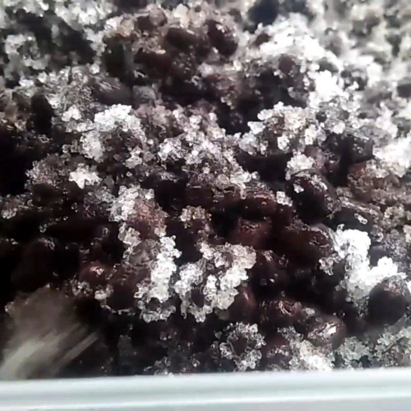 Step 3 Softening black beans and sticky rice Black sticky rice - white sticky rice