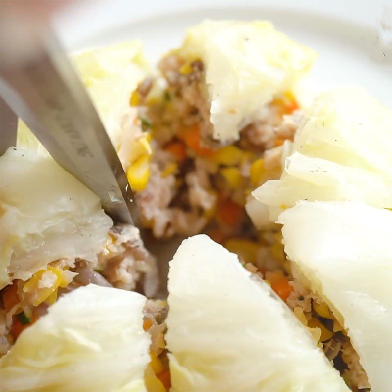 Step 3 Steaming Colorful Meat Napa Cabbage Rolls