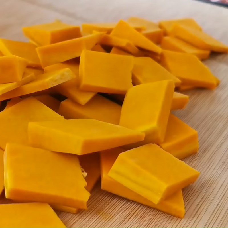 Step 1 Steam pumpkin for Pumpkin Cake with Peanut Filling