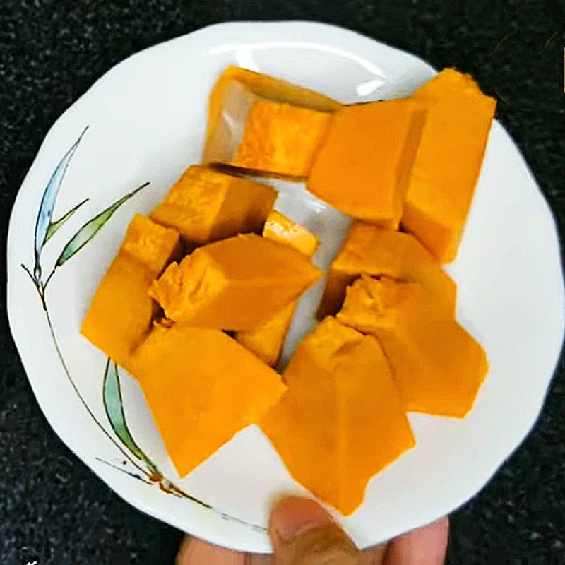 Step 1 Steam the pumpkin Pumpkin Milk for babies