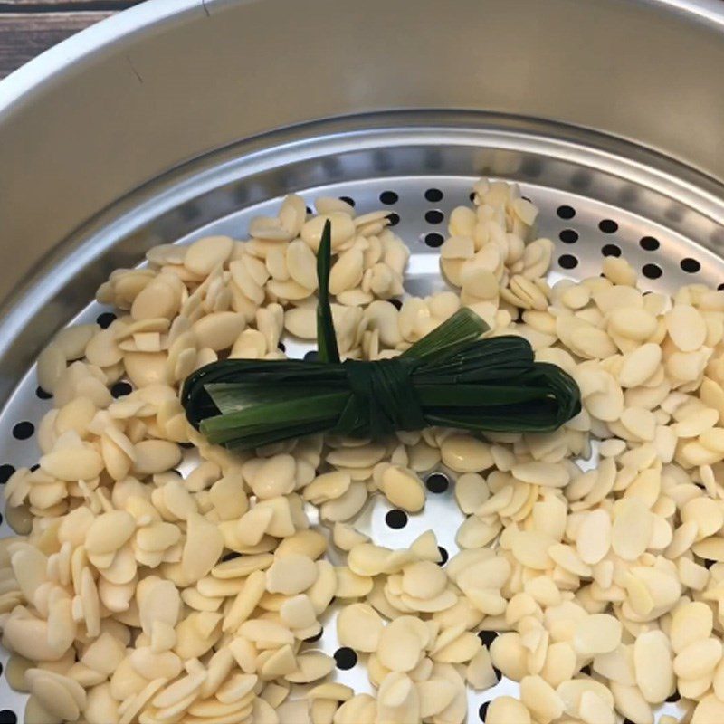 Step 2 Steam the beans Mung Bean Dessert