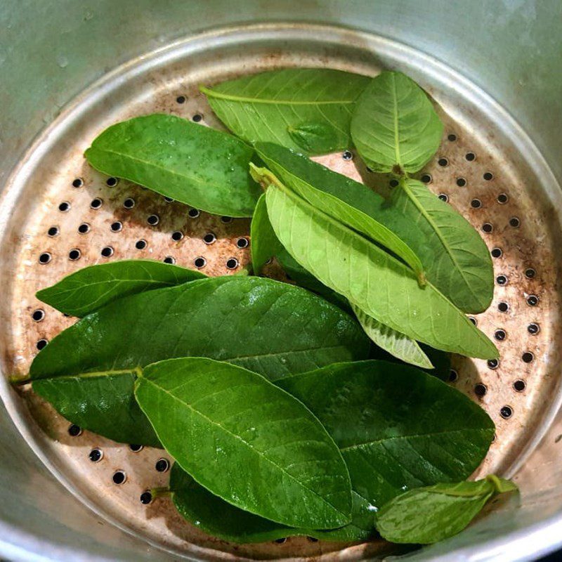 Step 2 Steam the Squid Steamed Squid with Guava Leaves