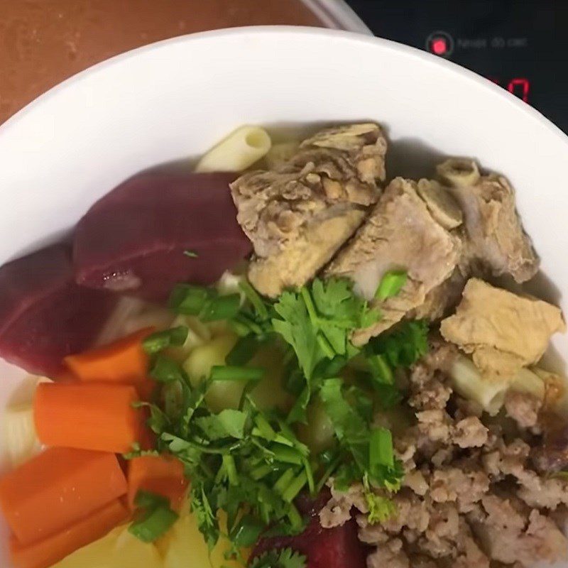 Step 6 Completion of pork ribs and vegetable noodles