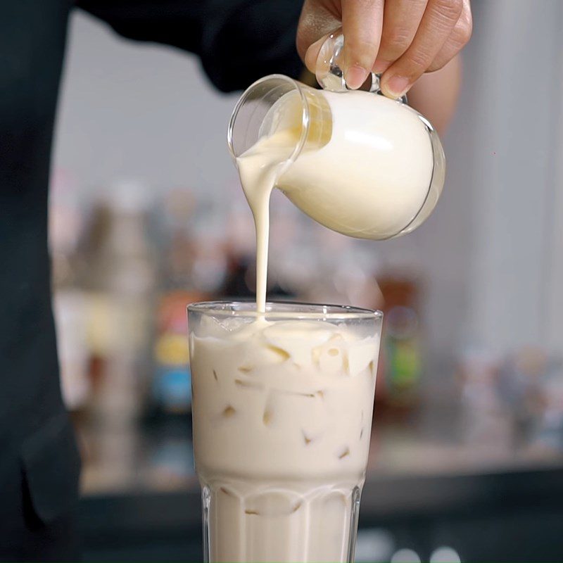 Step 3 Finished product Cream cheese milk tea (with cream cheese)