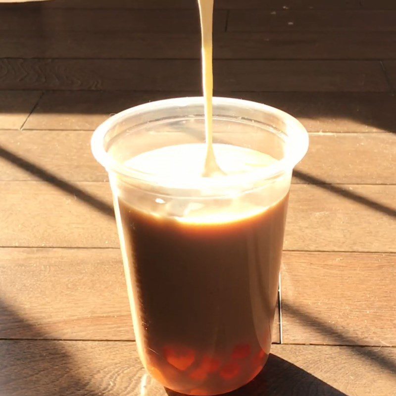 Step 5 Completion of mochi milk tea