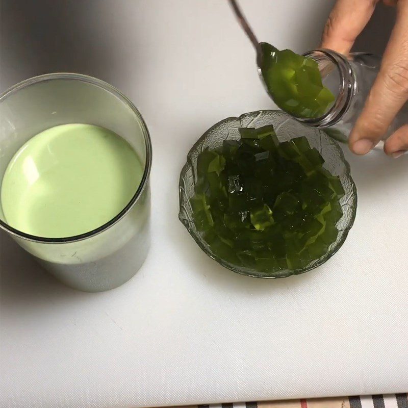 Step 4 Completion Matcha Jelly Milk Tea