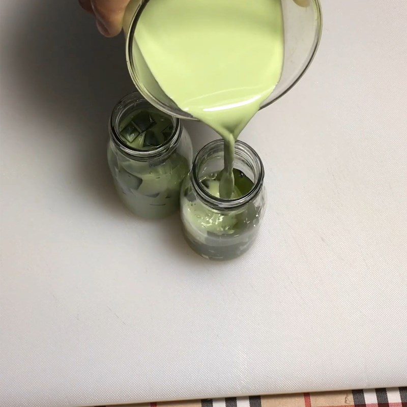 Step 4 Completion Matcha Jelly Milk Tea