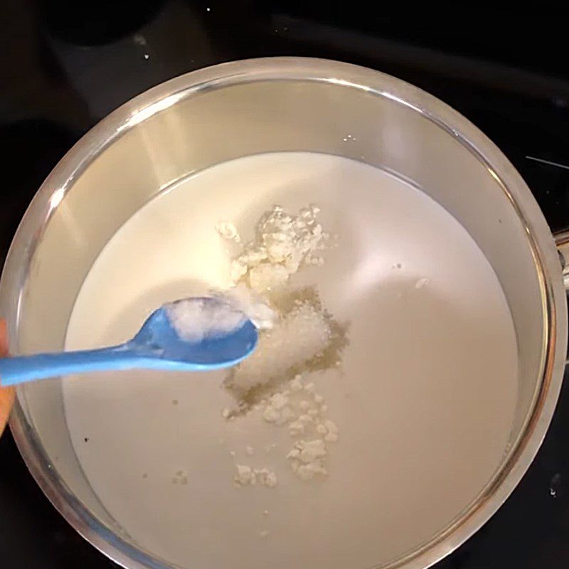 Step 3 Making Coconut Milk for Mixed Sweet Soup with Electric Pressure Cooker