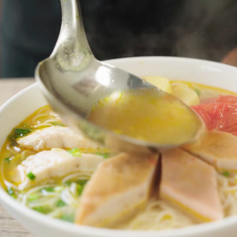 Step 7 Completion of Nha Trang Fish Cake Noodles