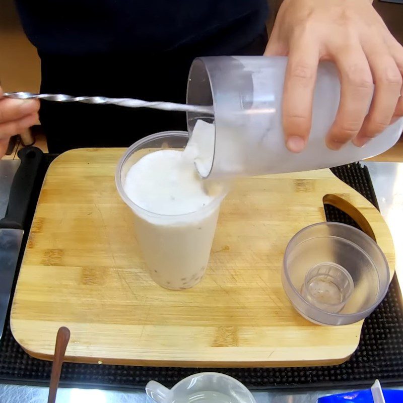 Step 4 Completion Hokkaido Milk Tea
