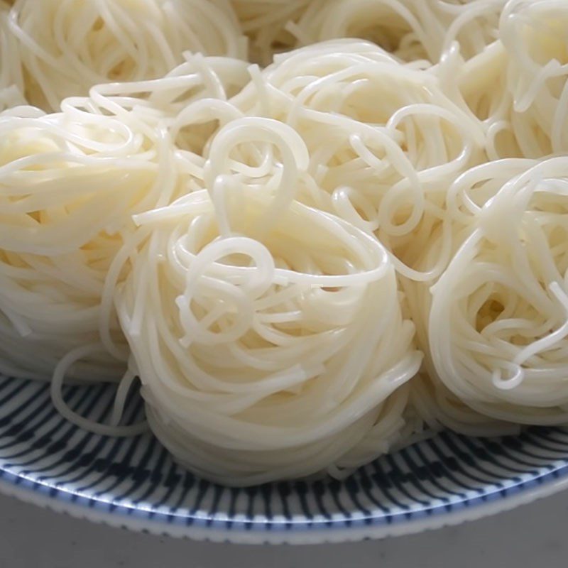 Step 4 Completion Traditional vegetable somen noodles