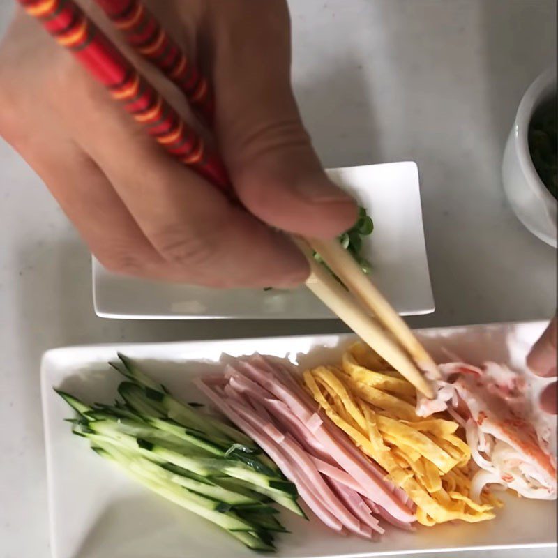 Step 4 Completion Traditional vegetable somen noodles