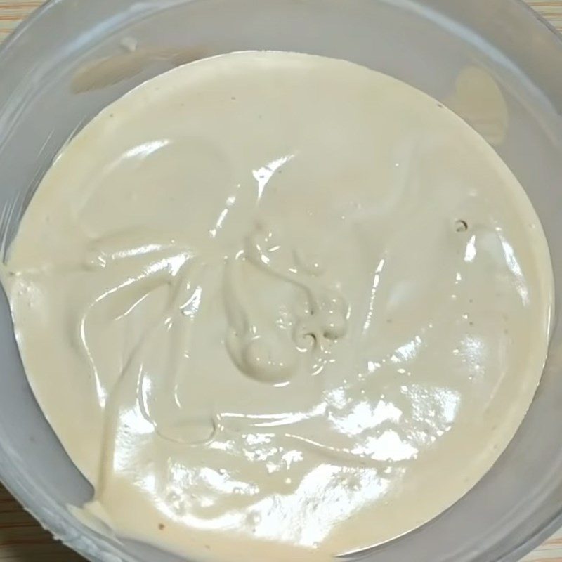 Step 3 Completion Milk coffee with whipping cream