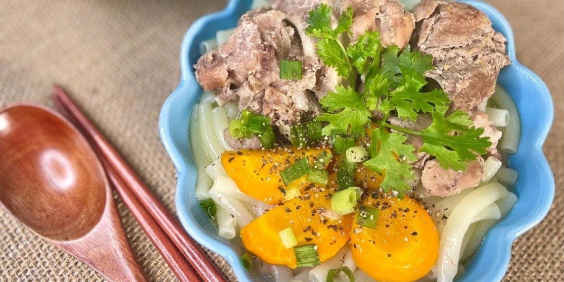 how to cook pork bone soup with mini pressure cooker delicious simple 15691