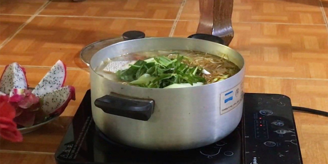 how to cook sour fish soup with sour mango delicious and fragrant recipe for meal 13612