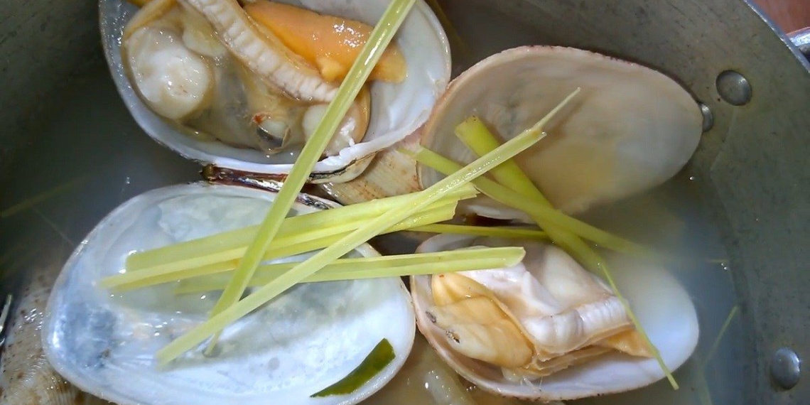how to make 2 delicious squid dishes simple attractive 13903