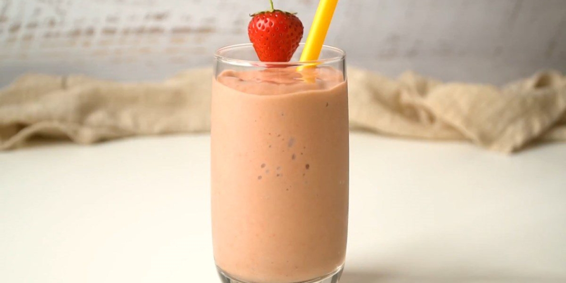 how to make avocado smoothie sweet sour delicious simple 14665