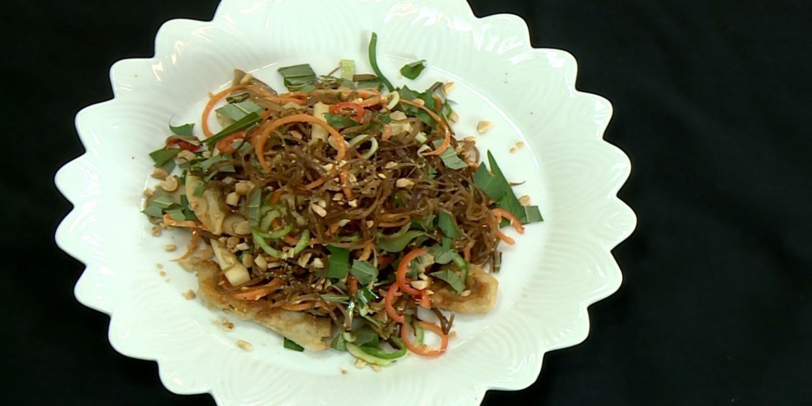 how to make banana flower salad delicious appealing 02873