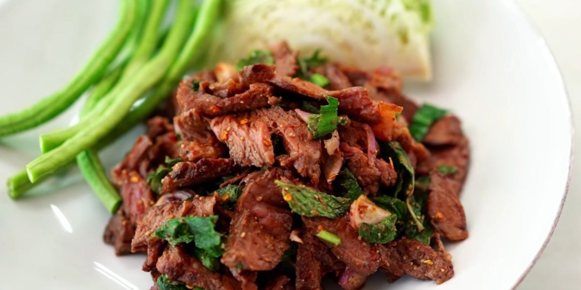 how to make delicious and simple grilled avocado salad everyone loves 15435