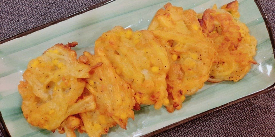 how to make delicious crispy potato corn cakes 12871