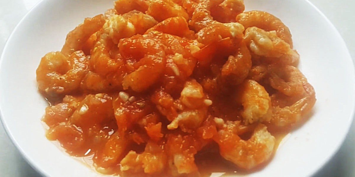 how to make dried shrimp with tomato sauce delicious and sweet 09650