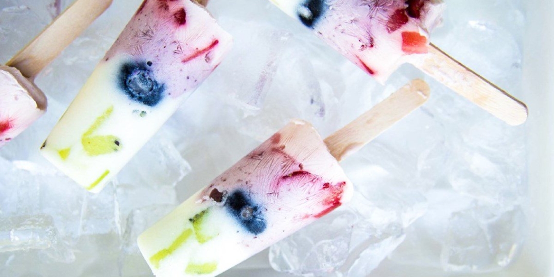 how to make fruit yogurt ice cream simple 03997