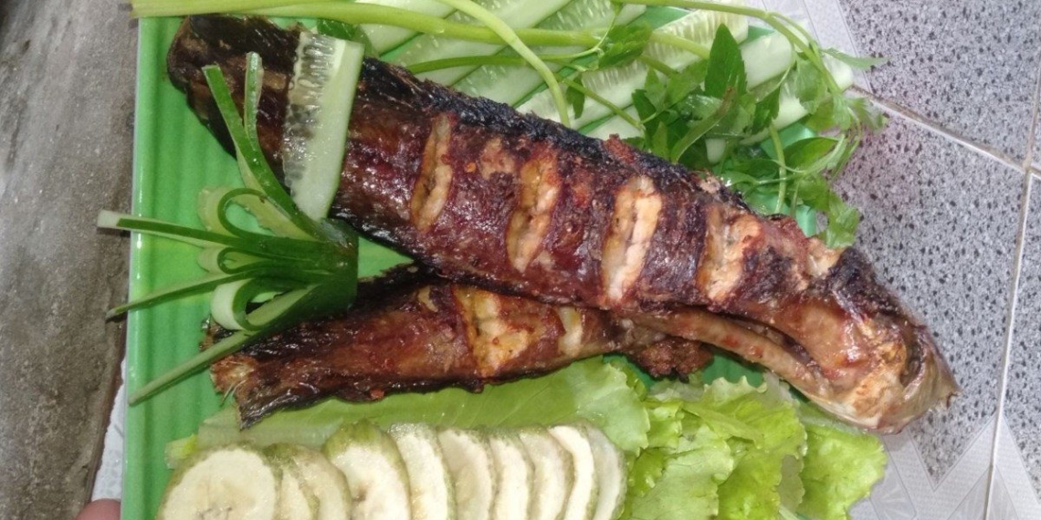 how to make grilled spicy salted bamboo fish delicious fragrant in the afternoon 13393