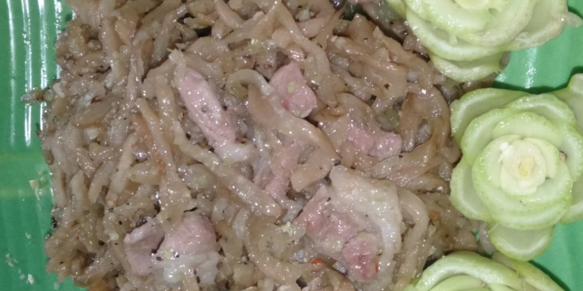 how to make salted pickled vegetables stir fried with delicious meat seasoning that goes well with rice 13725
