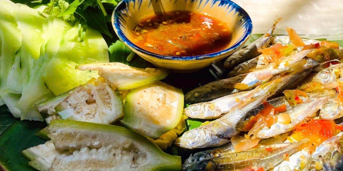 how to make steamed fish rolled in rice paper simple for snack 08748
