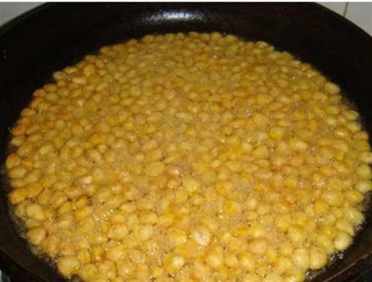 Step 2 Fry the Corn Spicy Fried Corn