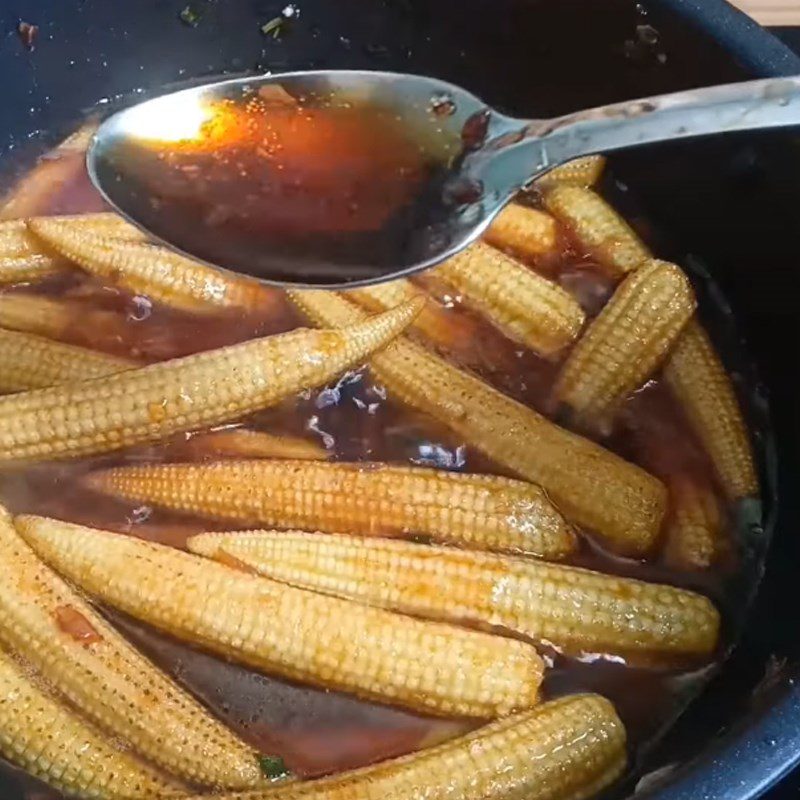 Step 4 Braised Corn Young Corn with Pepper