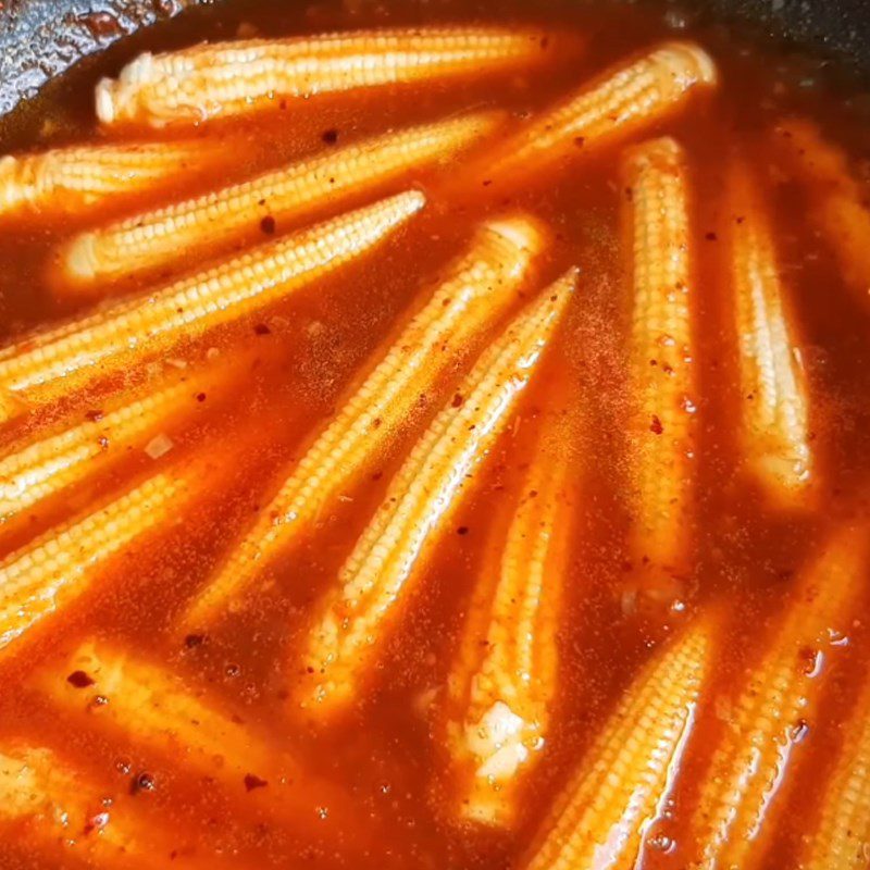Step 3 Stewed Corn Baby corn stewed with tomatoes