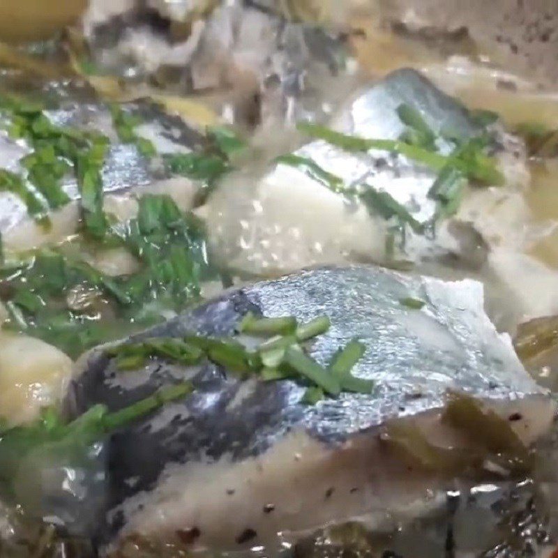 Step 4 Fish stew Mackerel stew with pickled mustard greens