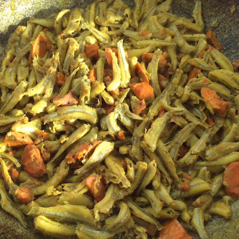 Step 3 Fish Stew Fresh turmeric and coconut water