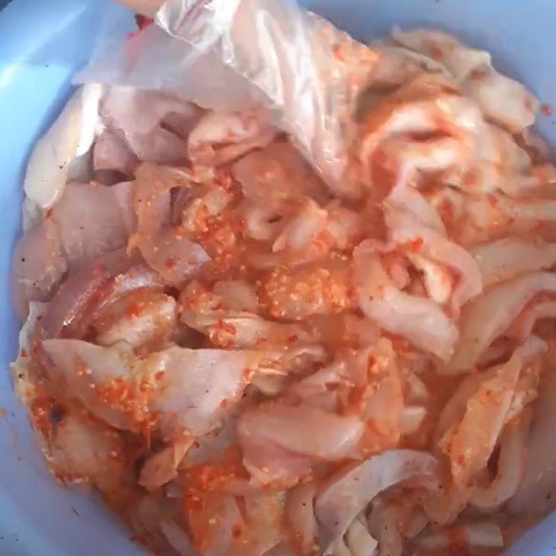 Step 2 Marinate the fish with dry spices Dried red tilapia