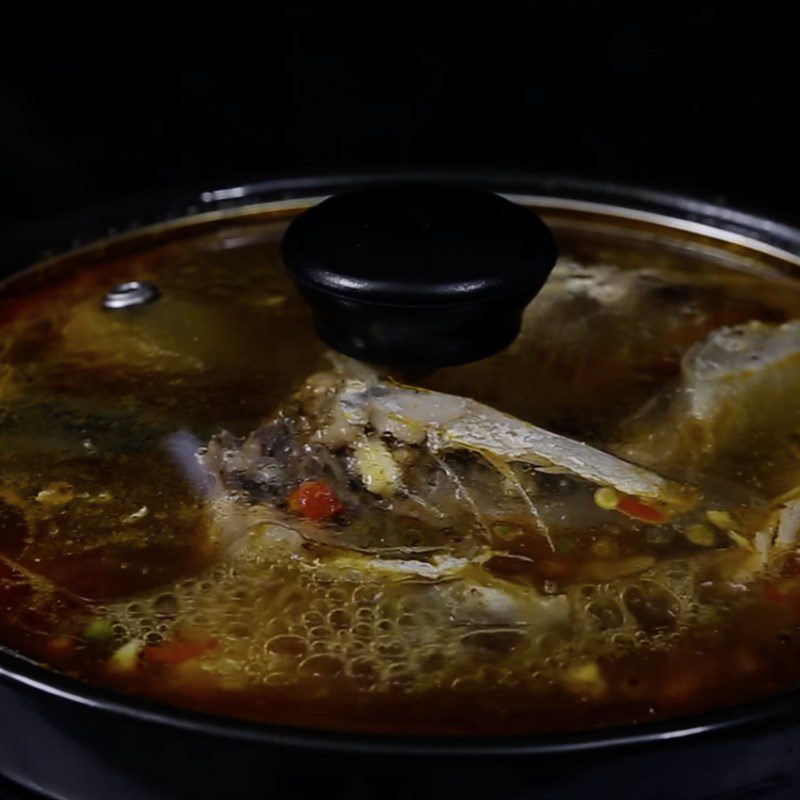 Step 4 Stew mackerel with green pepper