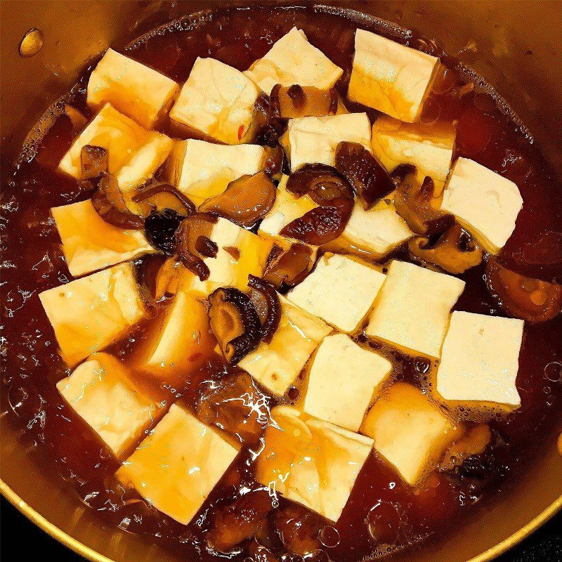 Step 3 Braised tofu with shiitake mushrooms