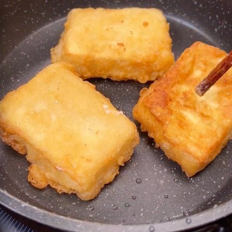 Step 5 Braised tofu with soy sauce (Recipe shared by Tiktok Vegetarian Kitchen XANH)