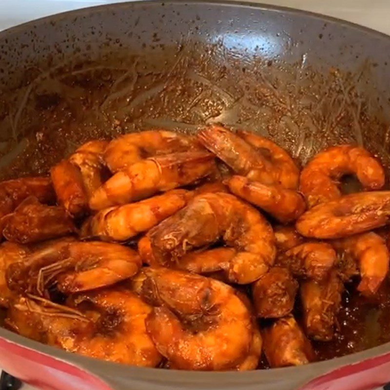 Step 2 Sautéed Shrimp Shrimp in coconut water with pepper