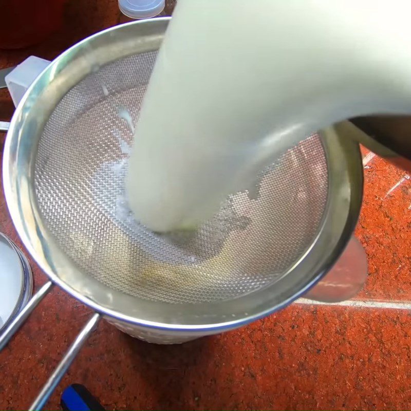 Step 2 Stir the yogurt starter Traditional cheese yogurt