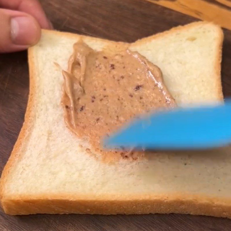 Step 2 Making the bread for milo bread (Recipe shared from Tiktok into the kitchen with TasteVN)