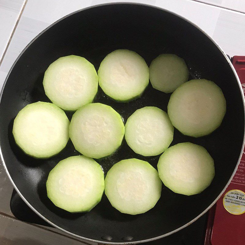 Step 2 Fry the winter melon for Braised Winter Melon with Soy Sauce