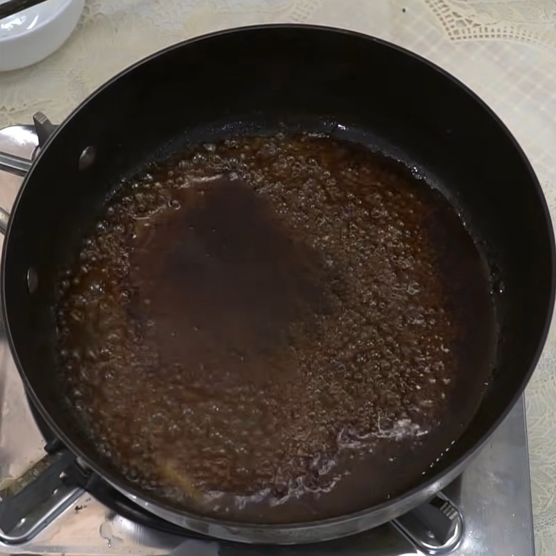 Step 4 Making caramel and pouring flan Layered coffee flan jelly