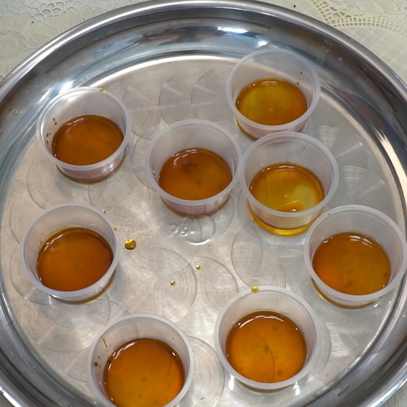 Step 4 Making caramel and pouring flan Layered coffee flan jelly
