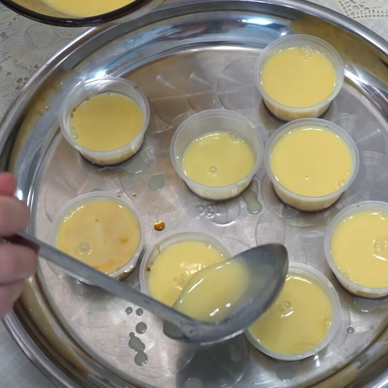 Step 4 Making caramel and pouring flan Layered coffee flan jelly