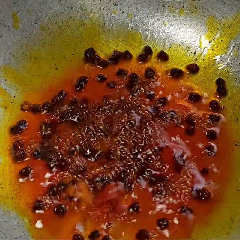 Step 1 Make Annatto Oil Vegan Fried Eggs from Mushrooms