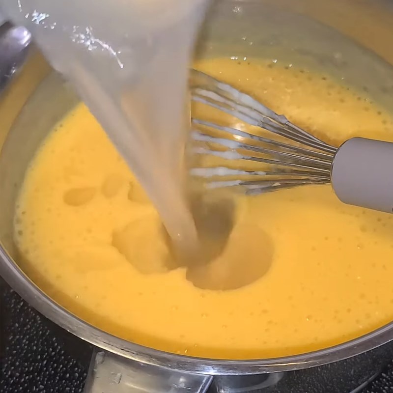 Step 3 Making mango jelly flan